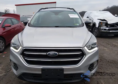 2017 Ford Escape Titanium из США, поврежденный, VIN 1FMCU9J99HUB94305